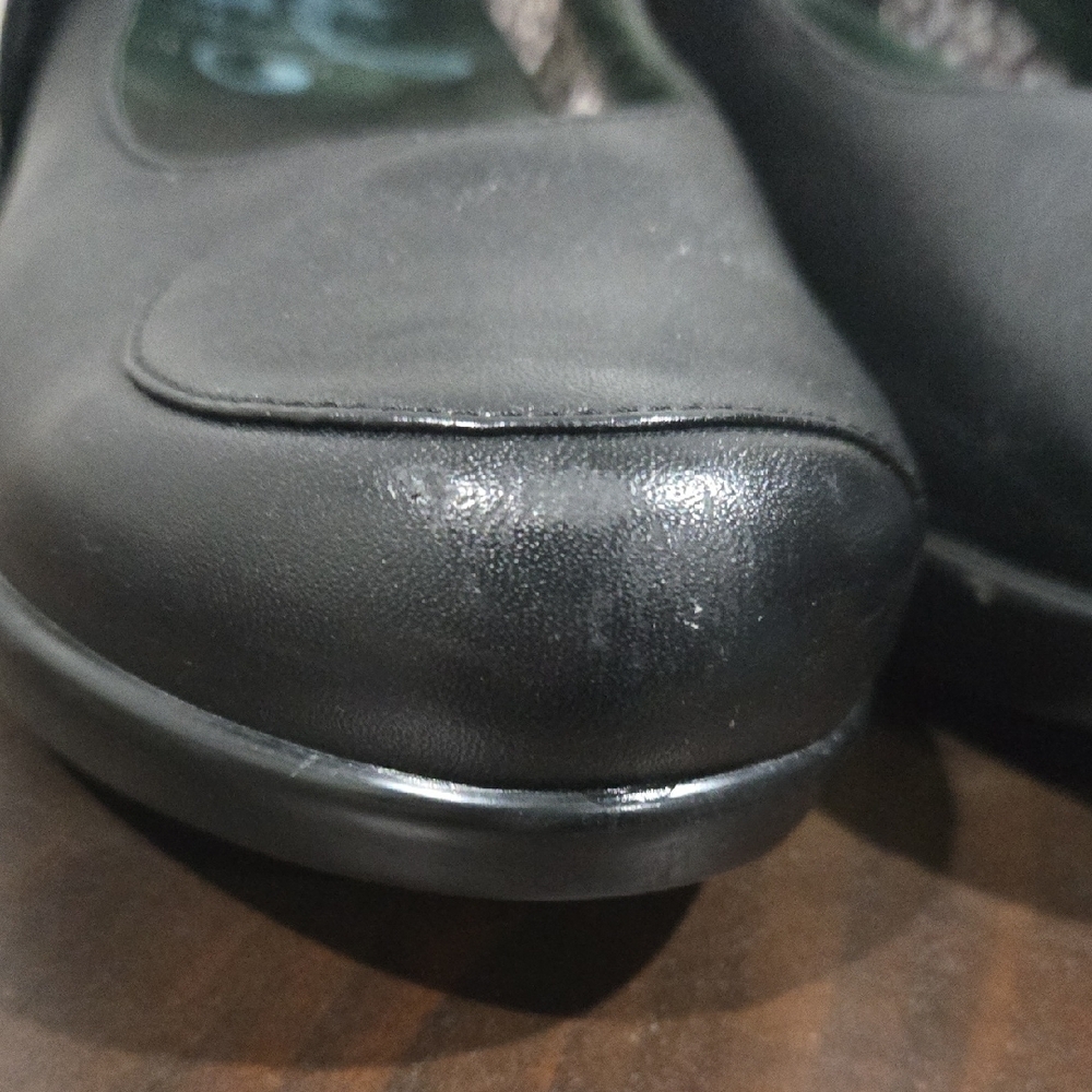 Classic Black Mary Jane Women's Shoes - Picture 4 of 8